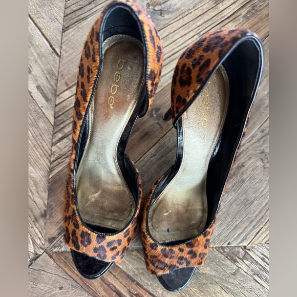 Bebe Brown and Black Heels with Stylish Design size 10B - Picture 3 of 7